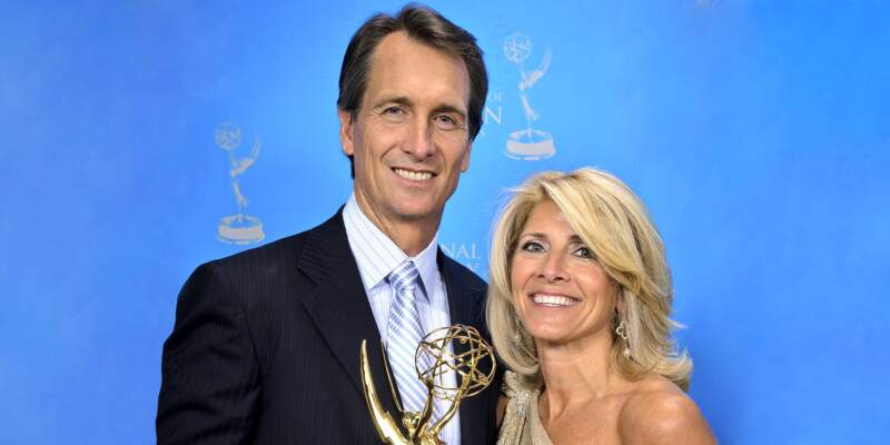 The Untold Story of Cris Collinsworth's Wife - Sakak