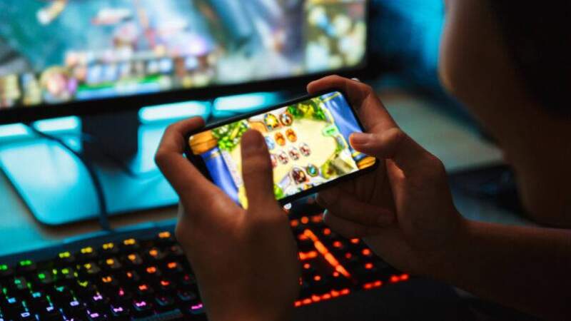 Mobile Gaming